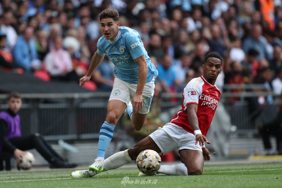 手致意的照 手致意的照