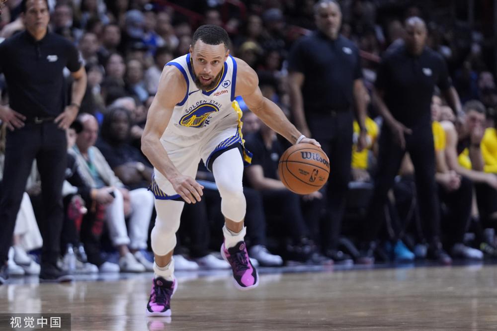 手致意的照 手致意的照