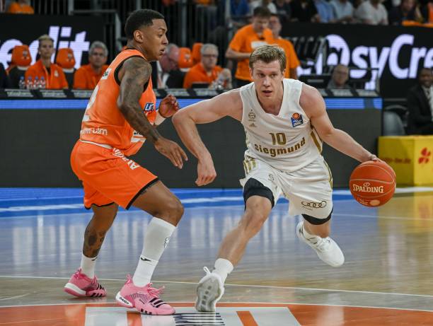 市场也频频 市场也频频