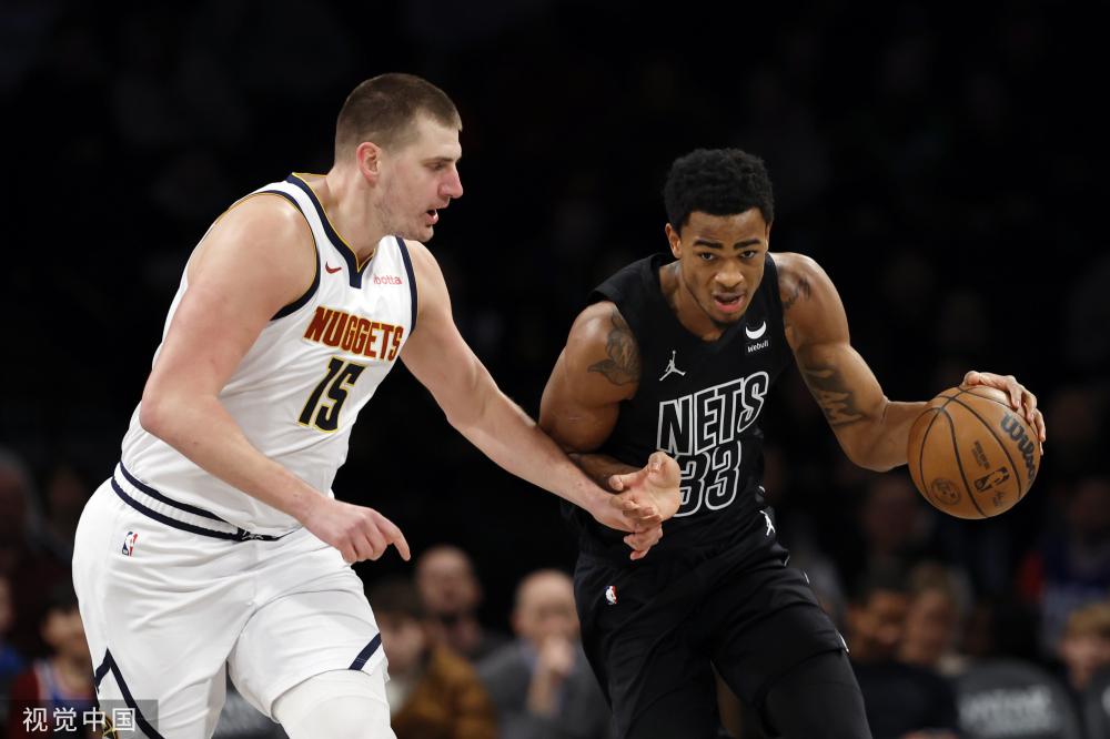 于一个足球 于一个足球